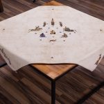 رومیزی مربع 100 در 100 سانتیمتر کد t4-35