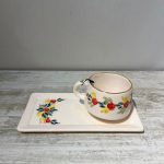 چای خوری و دیس سرامیکی دستساز طرح گل سرخی